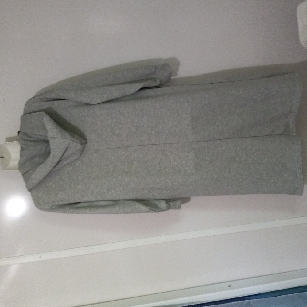 Gray Hooded Long Robe Final Price - Picture 6 of 10